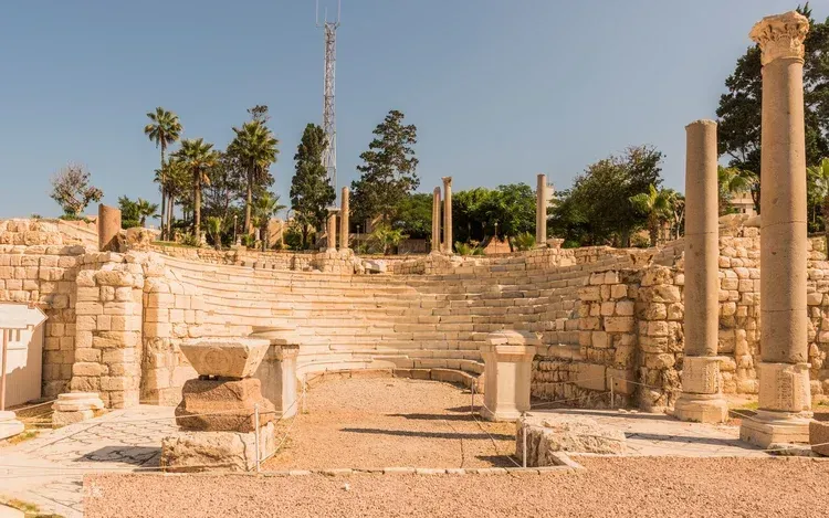 Qaitbay Citadel & Corniche Half-Day Tour — view 5